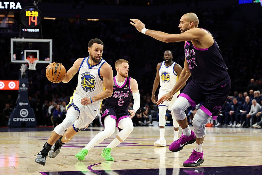 Фото для новини:НБА: Клівленд впевнено переграв Орландо