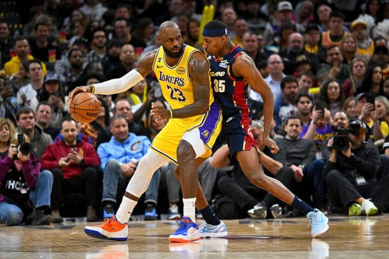 Фото для новини:НБА: переконлива перемога Клівленда над Лейкерс