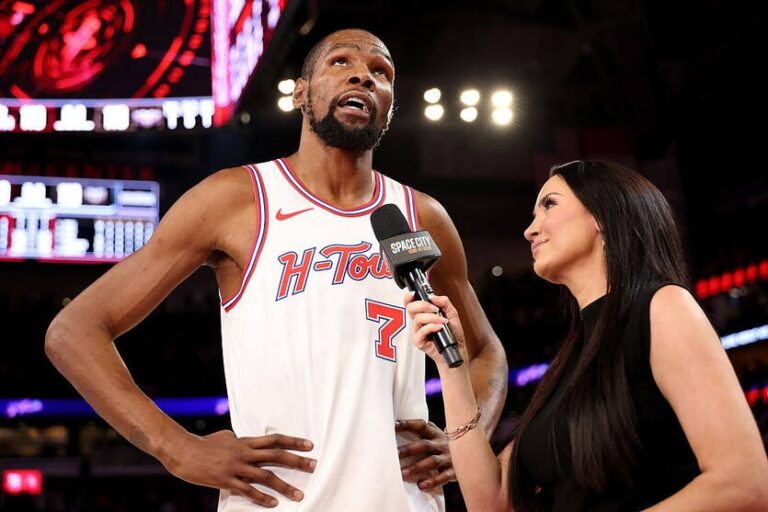 Фото для новини:НБА: Шарлотт сенсаційно обіграв Денвер