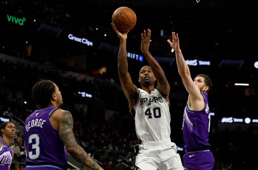 Фото для новини:НБА: Юта Михайлюка поступається вчетверте поспіль