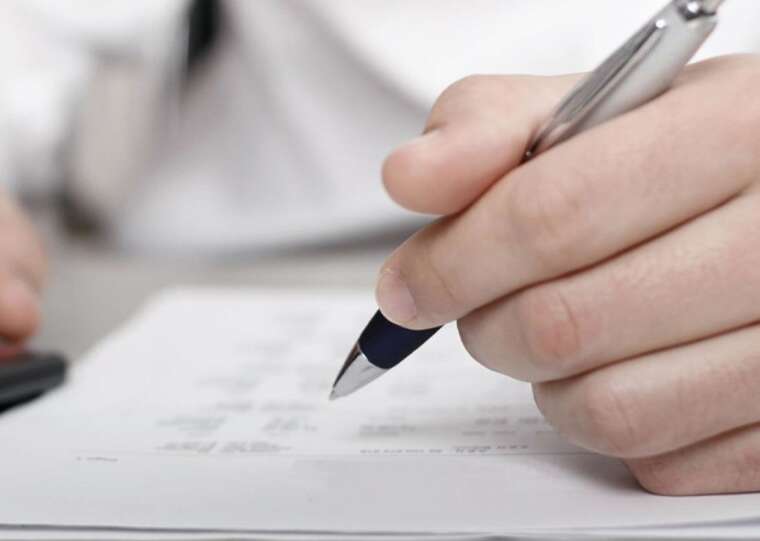 Фото для новини:Нерухомість у Боровій та авто за 1,8 мільйона як родина чиновниці Ольги Науменко оновила майно у 2025 році