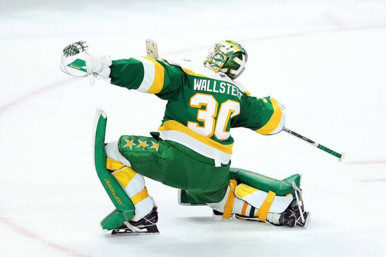 Фото для новини:НХЛ: Міннесота відігралася і здолала Чикаго