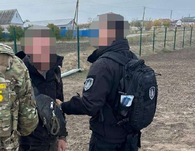 Фото для новини:Обіцяв службу в тилу за 5000 доларів ДБР завершило розслідування щодо прикордонника-хабарника