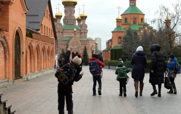 Новини України - Підпільна школа УПЦ: настоятель монастиря виїхав з України - ЗМІ