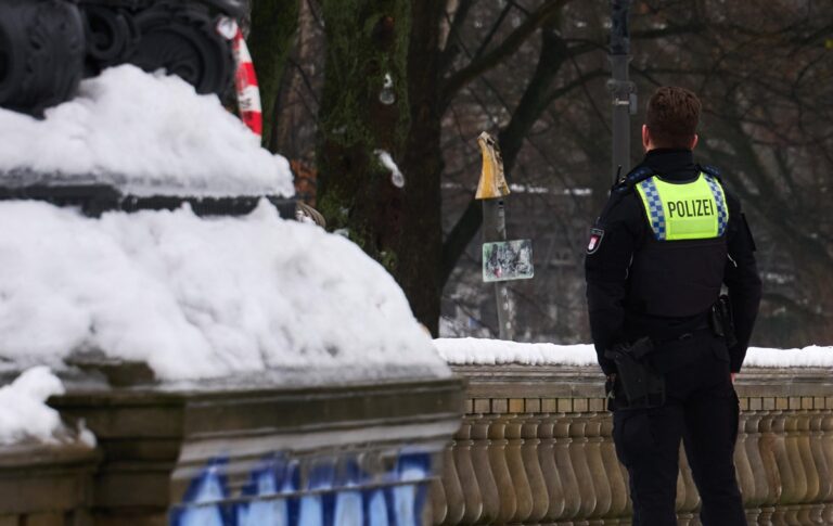 Новини світу - Підрив посилок: в Німеччині затримали українців, завербованих Росією