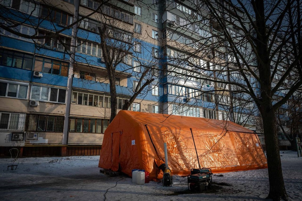 Фото для новини:Поляки збирають кошти на генератори для Києва