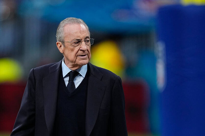 Фото для новини:Реал веде переговори з представниками Голанда