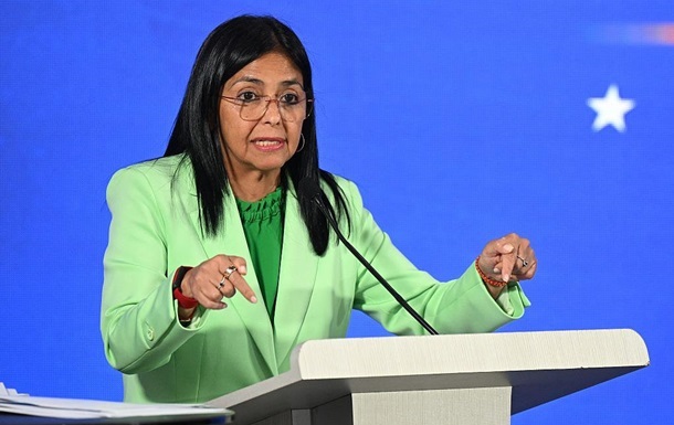 Фото для новини:Родрігес: Венесуелі "досить" наказів США