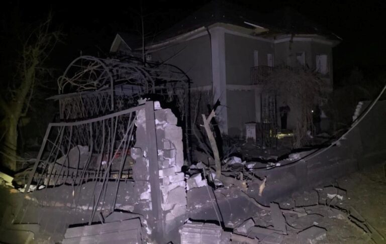 Фото для новини:Росіяни вдарили по Дніпропетровщині: двоє загиблих