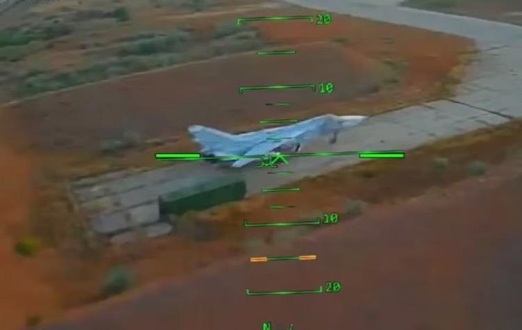 Фото для новини:СБУ показала удари по п'яти аеродромах в Росії