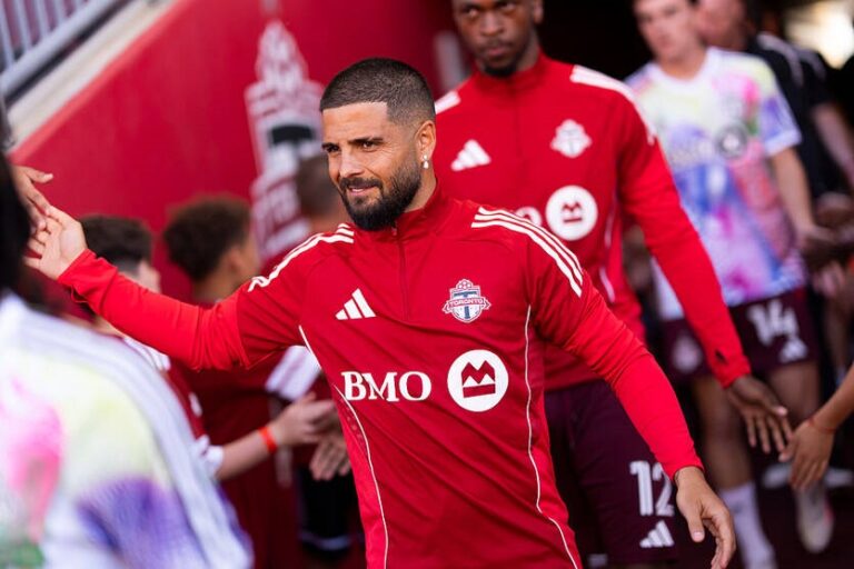 Фото для новини:Серія B готова дати шанс ексгравцю Наполі