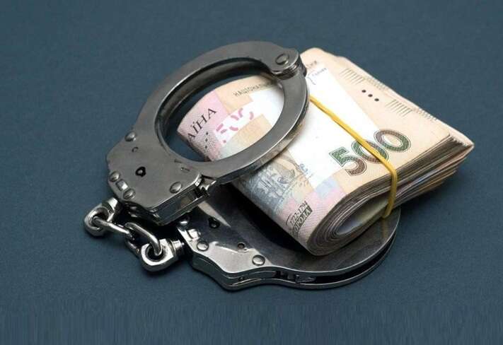 Фото для новини:Справа на 1,7 мільйона гривень у суді чиновницю Муніципальної охорони звинувачують у службовій недбалості через неякісні реєстратори