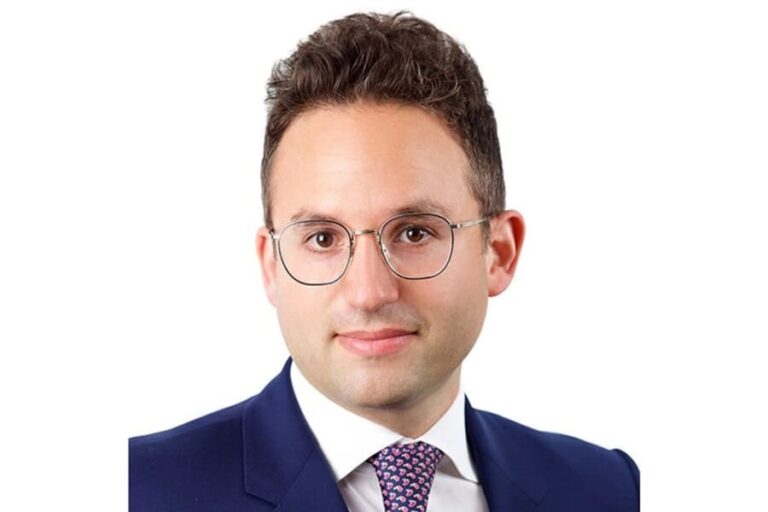 Фото для новини:США залучили нового представника до переговорів із Путіним