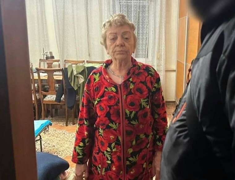 Фото для новини:Стало відоме прізвище пенсіонерки, у якої під час обшуку знайшли 300 тисяч доларів