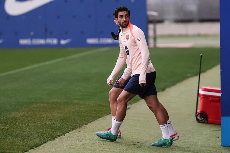 Фото для новини:Стало відомо, чому Торрес не поїде до Праги на матч Ліги чемпіонів