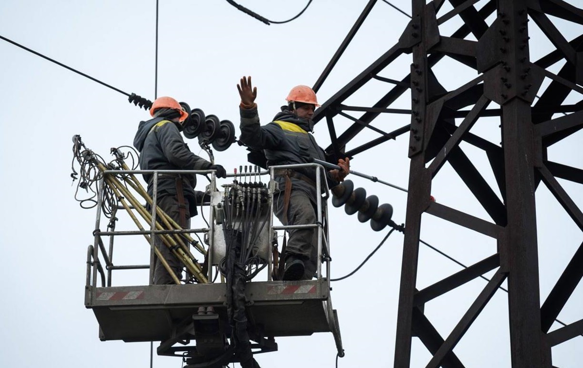 Фото для новини:Стало відомо про стан енергосистеми в кінці січня