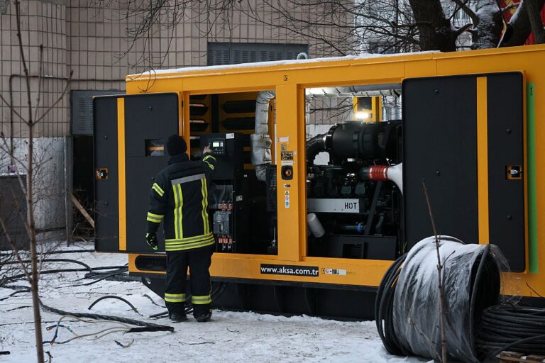 Фото для новини:Стало відомо, скільки коштів зібрали поляки на генератори для Києва