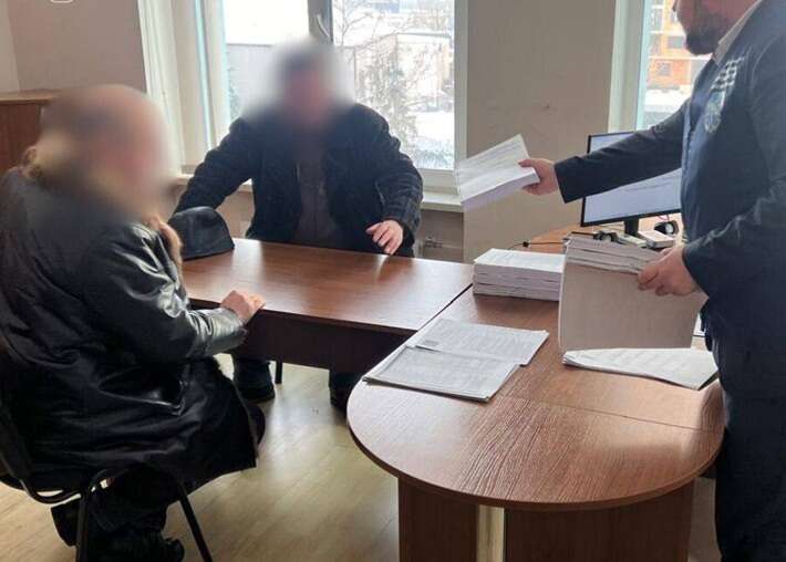 Фото для новини:Столична прокуратура повідомила про підозру посадовцям Київзеленбуду та директору приватного підприємства через розтрату понад 1 мільйона гривень