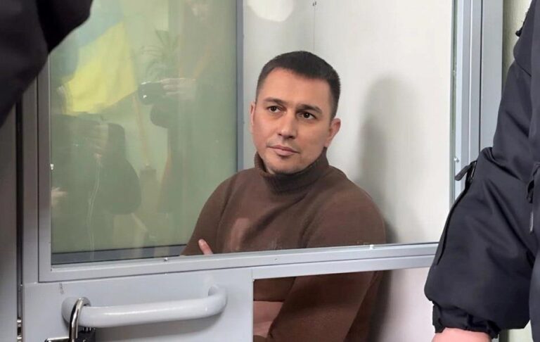 Фото для новини:Суд обрав запобіжний захід меру Вознесенська