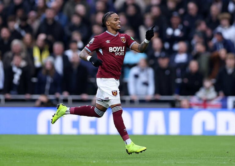 Фото для новини:Тоттенгем зацікавився молодою зіркою Вест Гема