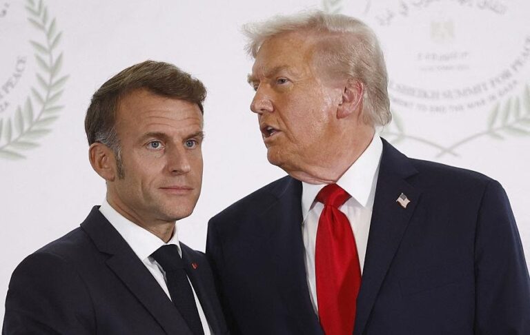 Фото для новини:Трамп показав переписку з Макроном щодо Гренландії