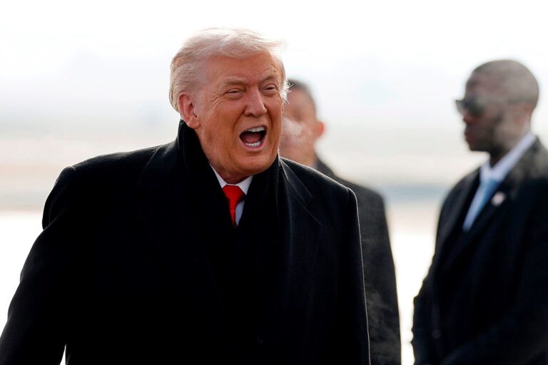 Фото для новини:Трамп похвалився своїми "365 перемогами" за рік