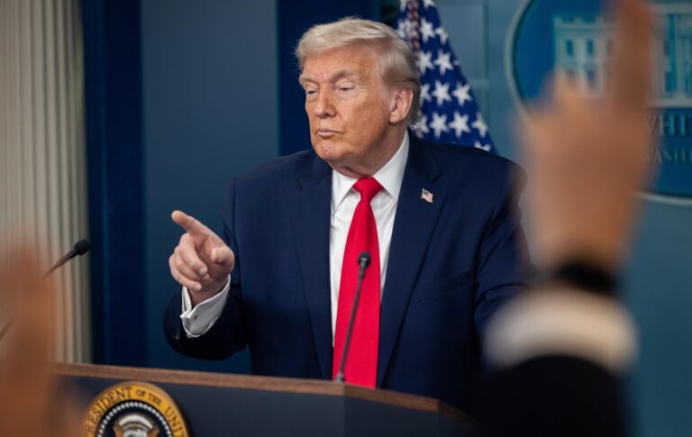 Фото для новини:Трамп заявив, що втратив повагу до Норвегії