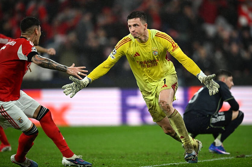 Фото для новини:Трубін приніс Бенфіці путівку до плейоф Ліги чемпіонів