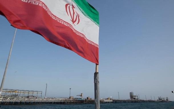 Фото для новини:Ціни на нафту злетіли через дії США щодо Ірану