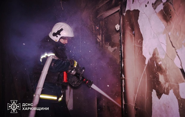 Фото для новини:У Харкові дрони РФ влучили у багатоповерхівки