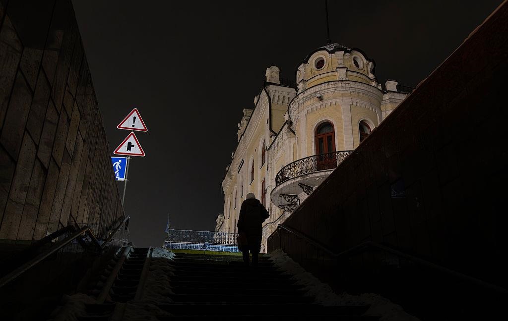 Фото для новини:У Києві з 16 січня обмежать зовнішнє освітлення