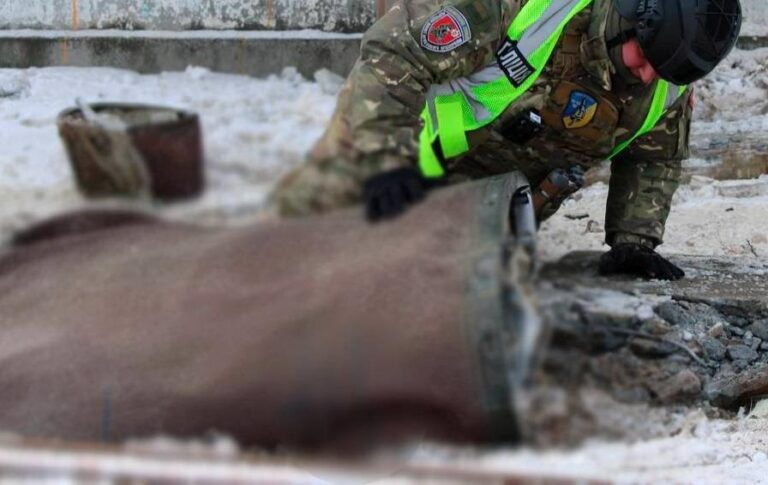 Фото для новини:У Зеленського зробили заяву щодо ракет Росії