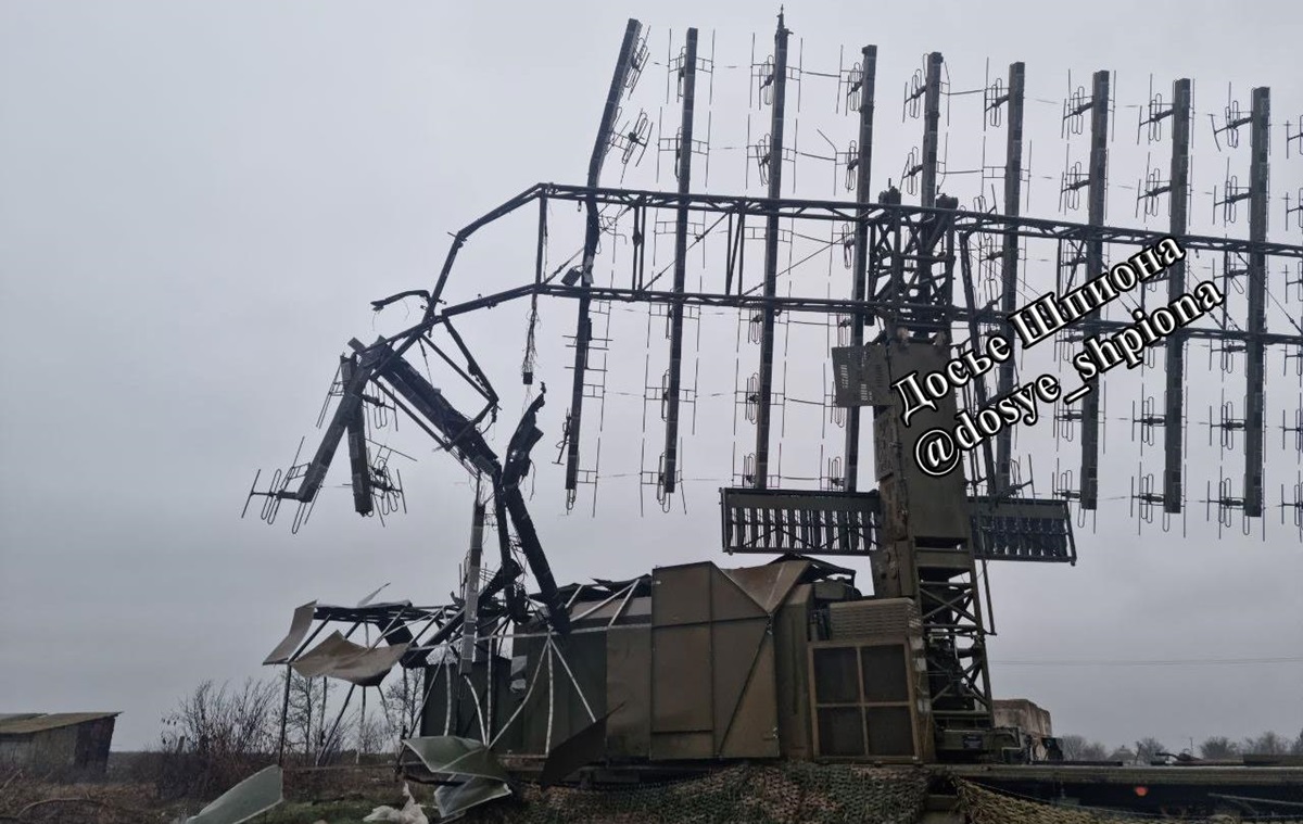 Фото для новини:Уражено РЛС росіян за 100 млн доларів - Генштаб