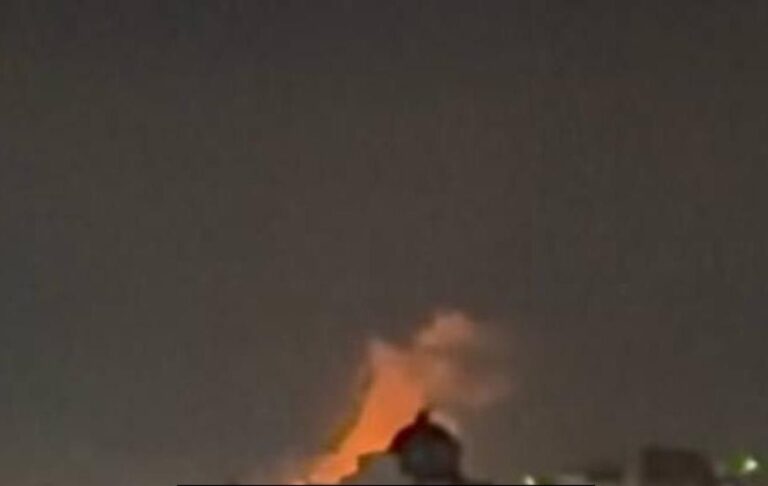 Фото для новини:В РФ заявили, що українські ракети атакували ТЕЦ у Білгороді