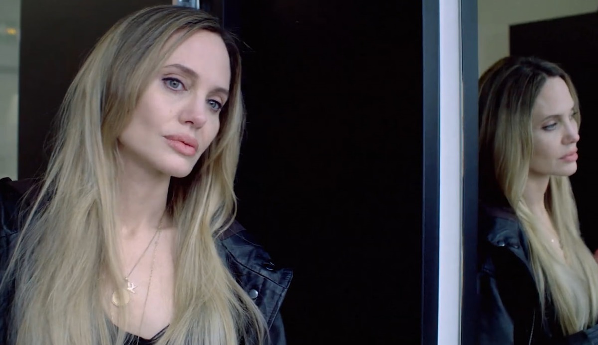 Фото для новини:Вийшов український трейлер фільму Кутюр з Анджеліною Джолі