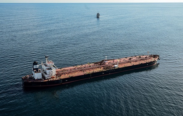 Фото для новини:Європа виступила з попередженням тіньовому флоту РФ