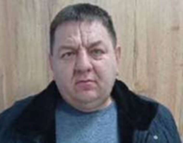 Фото для новини:З лави підсудних у крісло директора ексголова Мостиського військового лісництва Семерак намагається поновитися на посаді