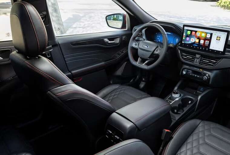 Фото для новини:Заступник начальника Центру пробації в Кіровоградській області Ткаченко придбав Ford Escape 2021 за суму вдвічі нижчу за ринок