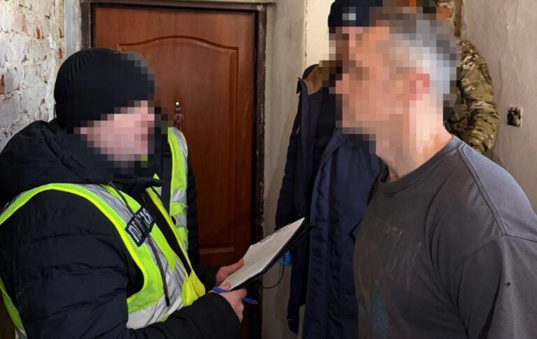 Фото для новини:Затримано підозрюваного у вбивстві мера Сімеїза