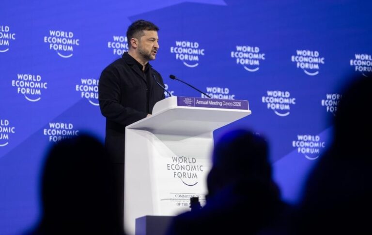 Фото для новини:Зеленський анонсував першу зустріч Україна-США-РФ