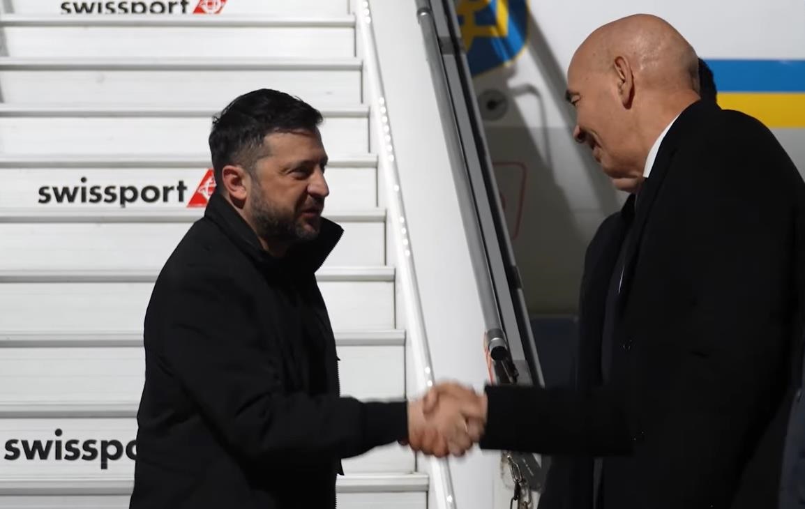 Новини України - Зеленський прибув з візитом до Кіпру