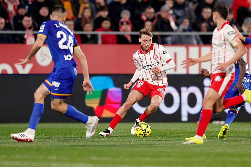 Фото для новини:Жирона з українцями врятувалася у матчі з Гетафе