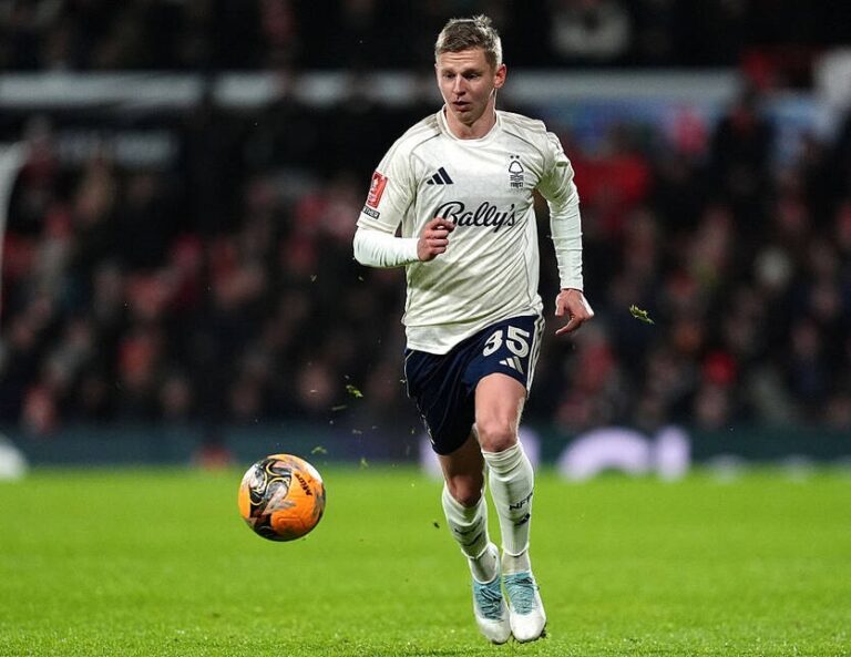 Фото для новини:Зінченко став гравцем Аякса: трансферна угода відбулася