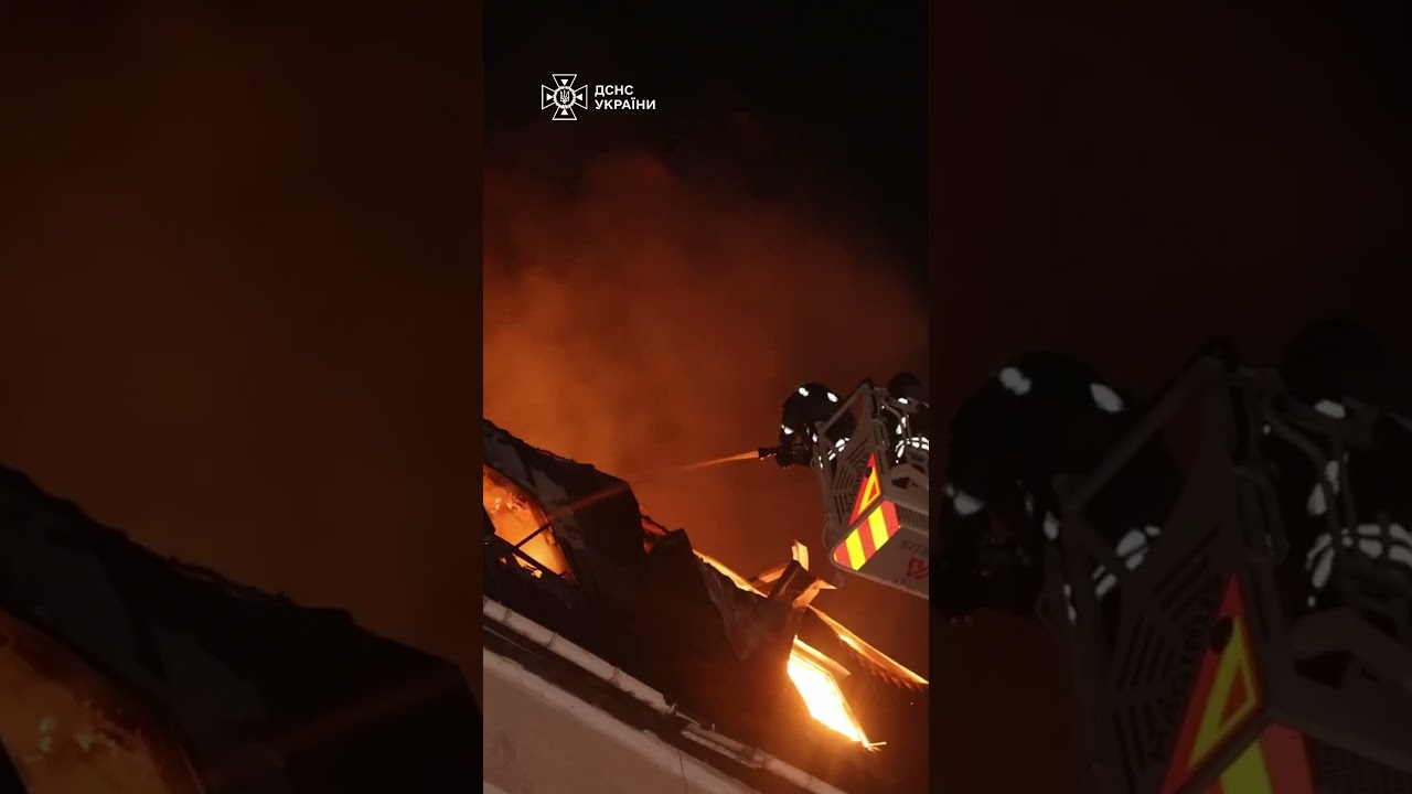 Фото для новини:російський удар по готелю в Сумах: повторна атака під час евакуації