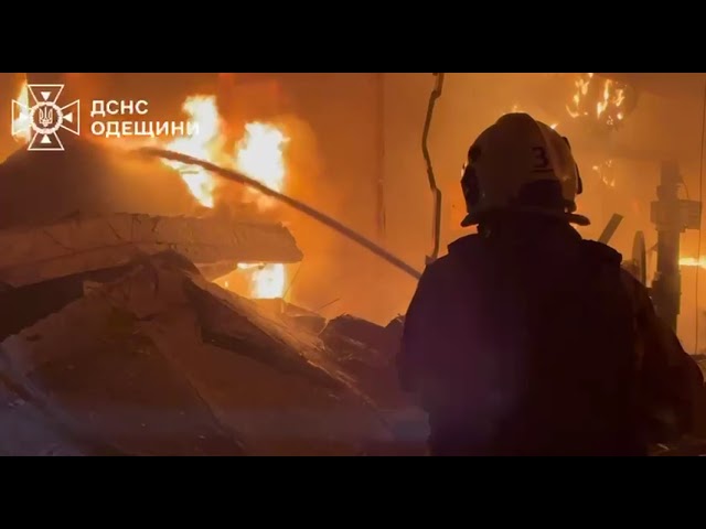 Фото для новини:Вночі росія знову атакувала Одесу ударними БпЛА