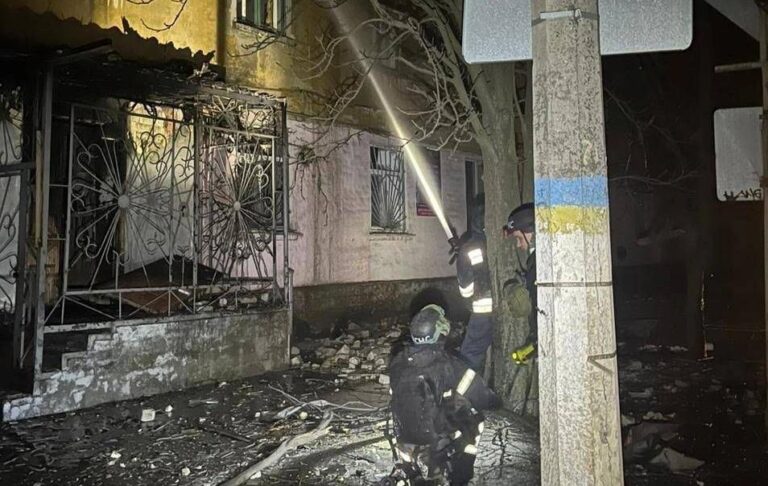 Фото для новини:Атака РФ на Дніпропетровщину: серед дев'яти постраждалих - дитина