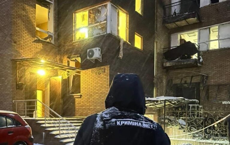 Фото для новини:Атака Росії на Київ: кількість постраждалих зросла