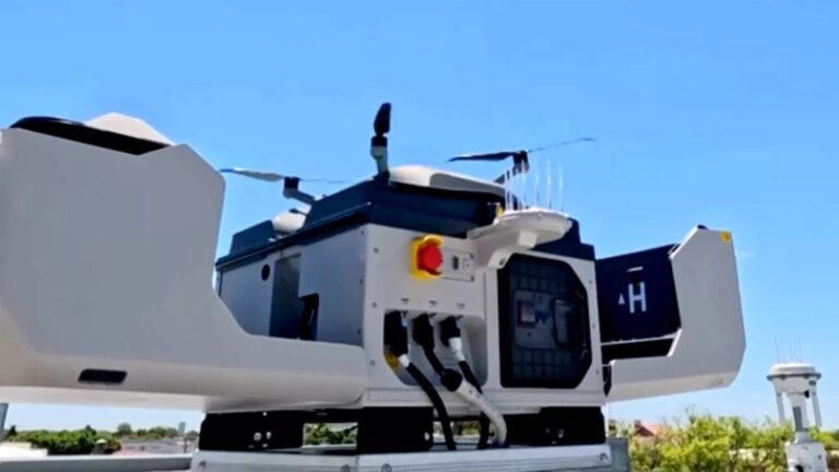 Фото для новини:Австралійська поліція почала використовувати дрони