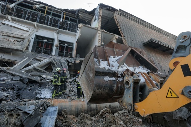 Фото для новини:Дарницька ТЕЦ суттєво пошкоджена: як даватимуть тепло киянам