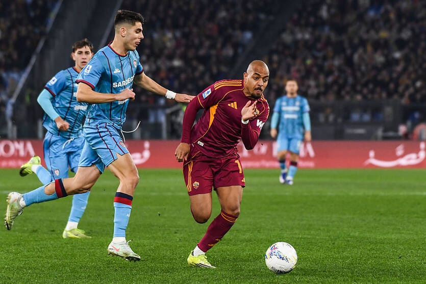 Фото для новини:Два голи Малена допомогли Ромі впевнено обіграти Кальярі